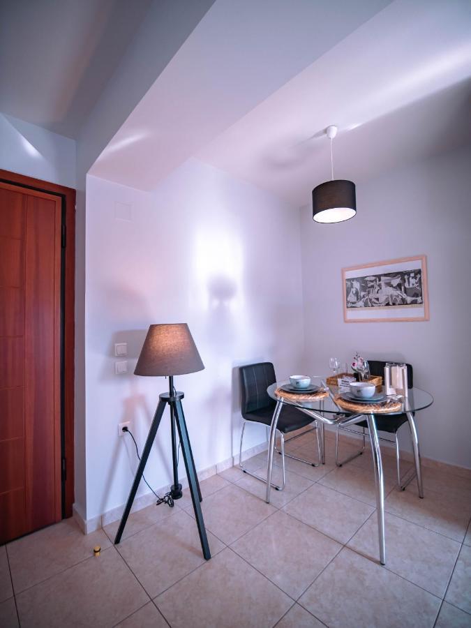 Urban Flat - Central Spot Apartments Volos Eksteriør bilde