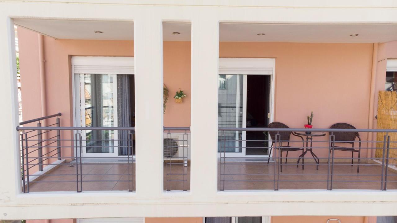 Urban Flat - Central Spot Apartments Volos Eksteriør bilde